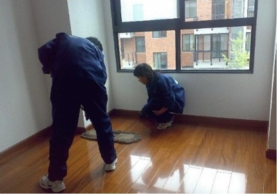 廈門(mén)陽(yáng)桄家政 專(zhuān)業(yè)地毯與工廠清洗，明碼標(biāo)價(jià)服務(wù)周到