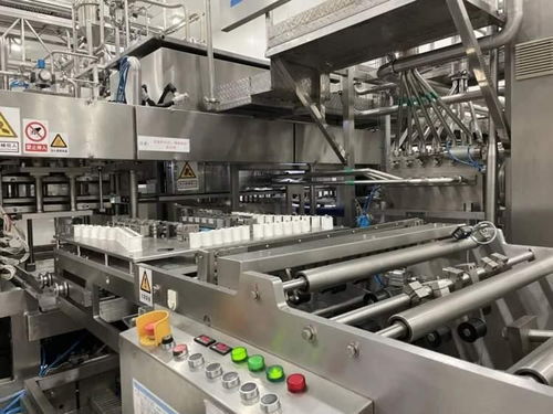 光明牛奶的智能化生產(chǎn)之旅 揭秘閔行智能工廠與機器人研發(fā)